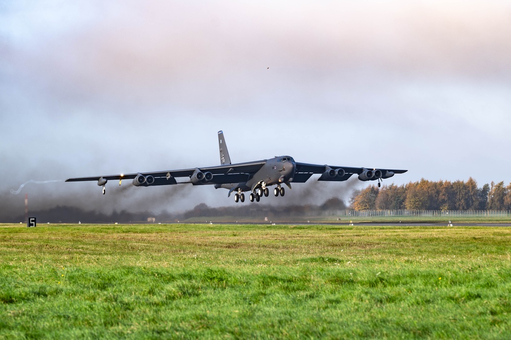 Two B-52s land at RAF Fairford for BTF 25-1