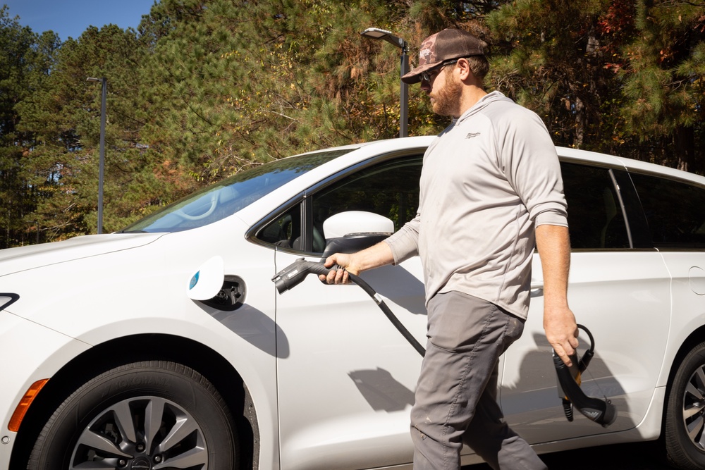 Lake Lanier Employees Receive EV Training