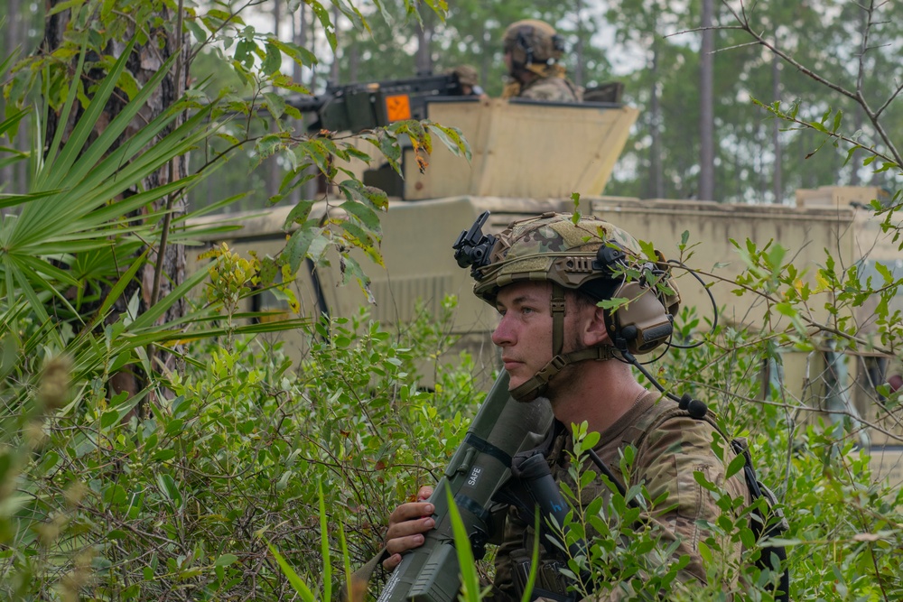 822 BDS exercise austere airfield infiltration, defense against 20th Special Forces Group opposing forces