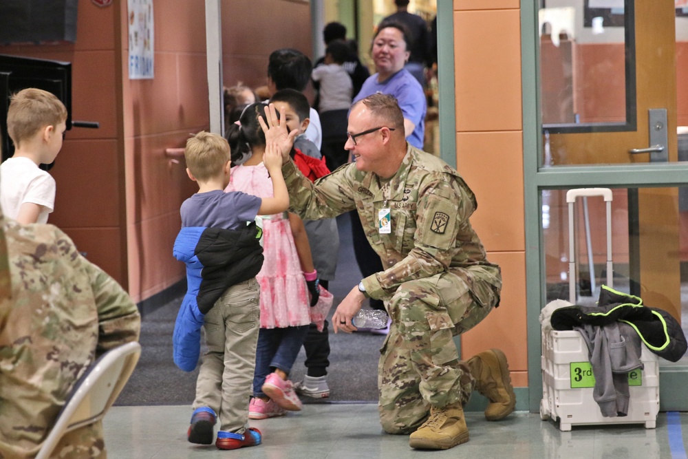 Thompson Elementary School Veteran's Day Assembly