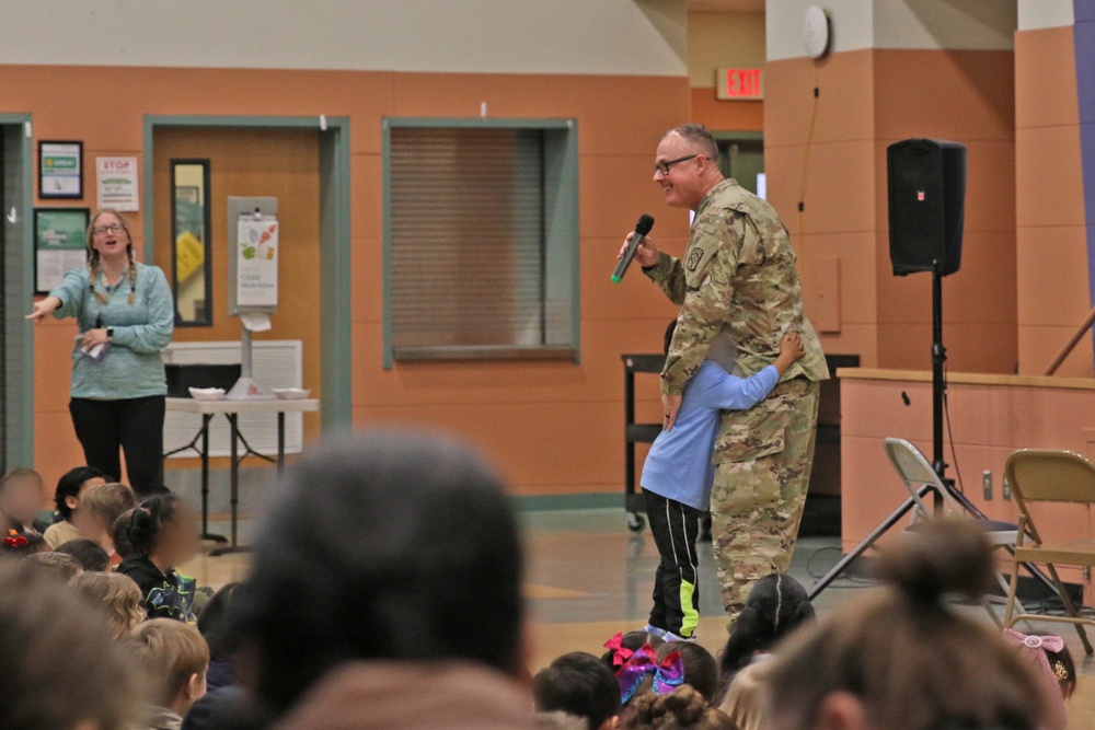 Thompson Elementary School Veteran's Day Assembly