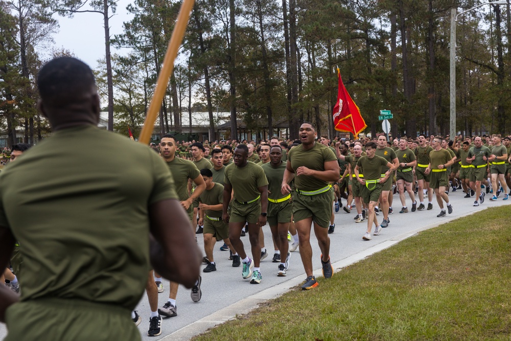 2nd Marine Logistics Group 249th Marine Corps Birthday Run