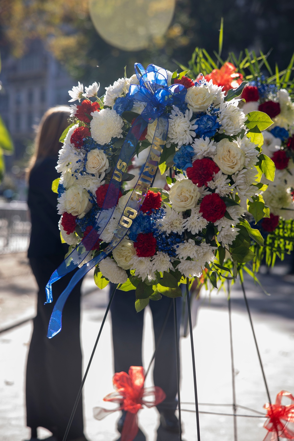 II MEF Commanding General Participates in Wreath Hanging Ceremony