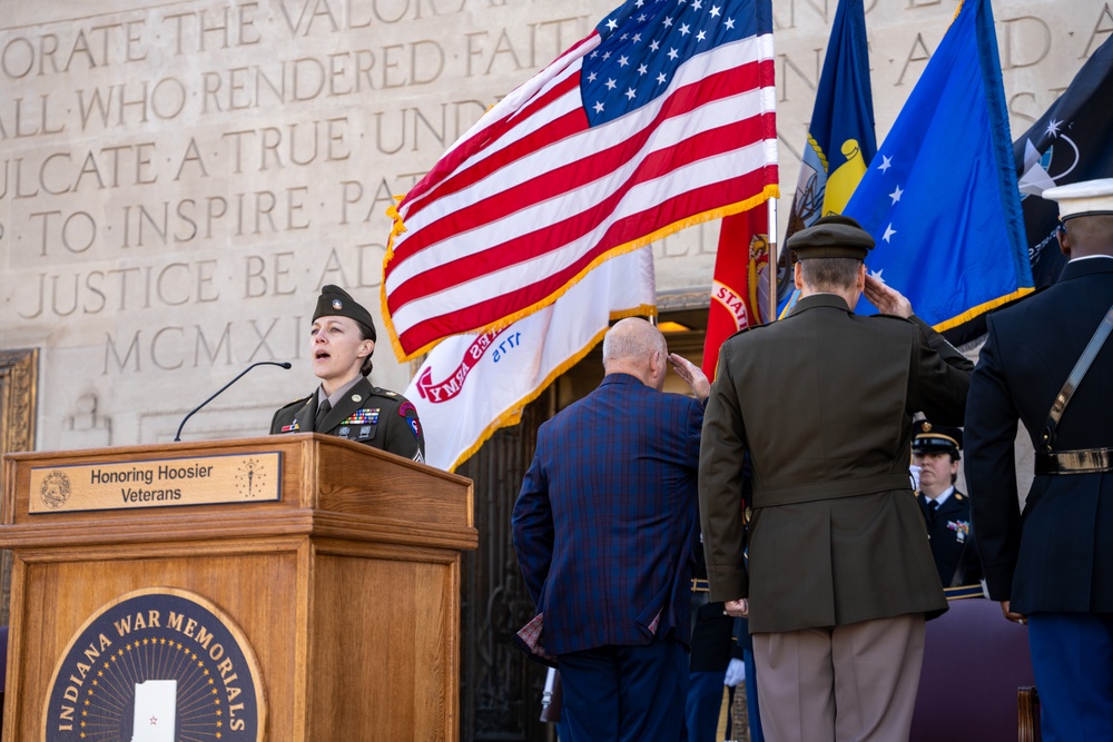 Hoosier Guardsmen support Veterans Day ceremony at Indiana War Memorial