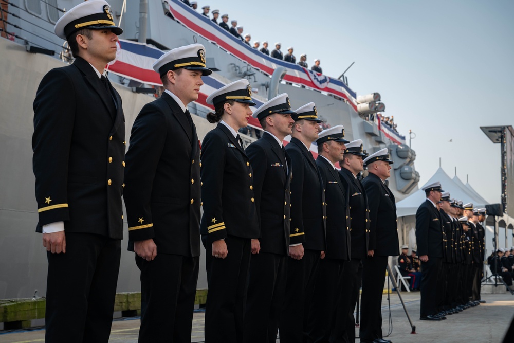 DVIDS - Images - Commissioning Ceremony of USS John Basilone DDG 122 ...