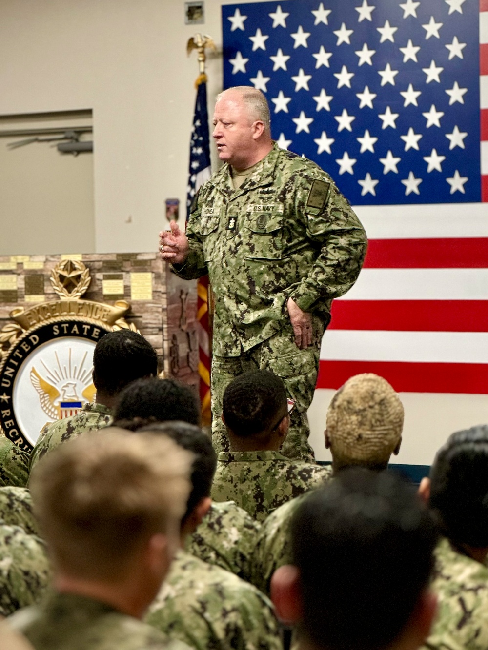 MCPON James Honea visits NORU