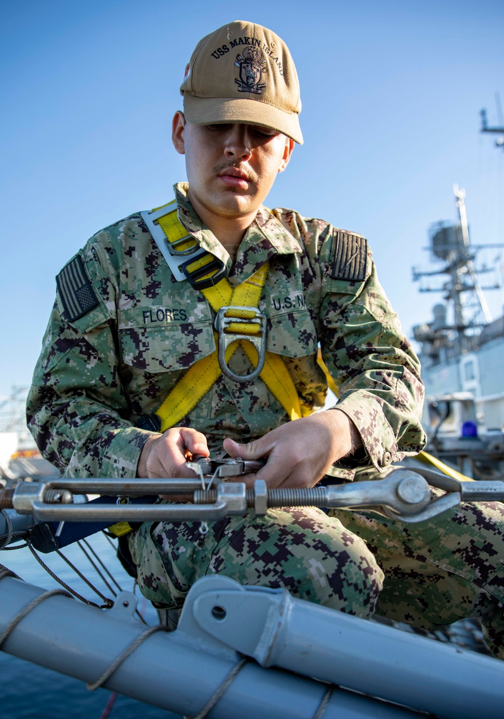 Makin Island Flight Deck Maintenance