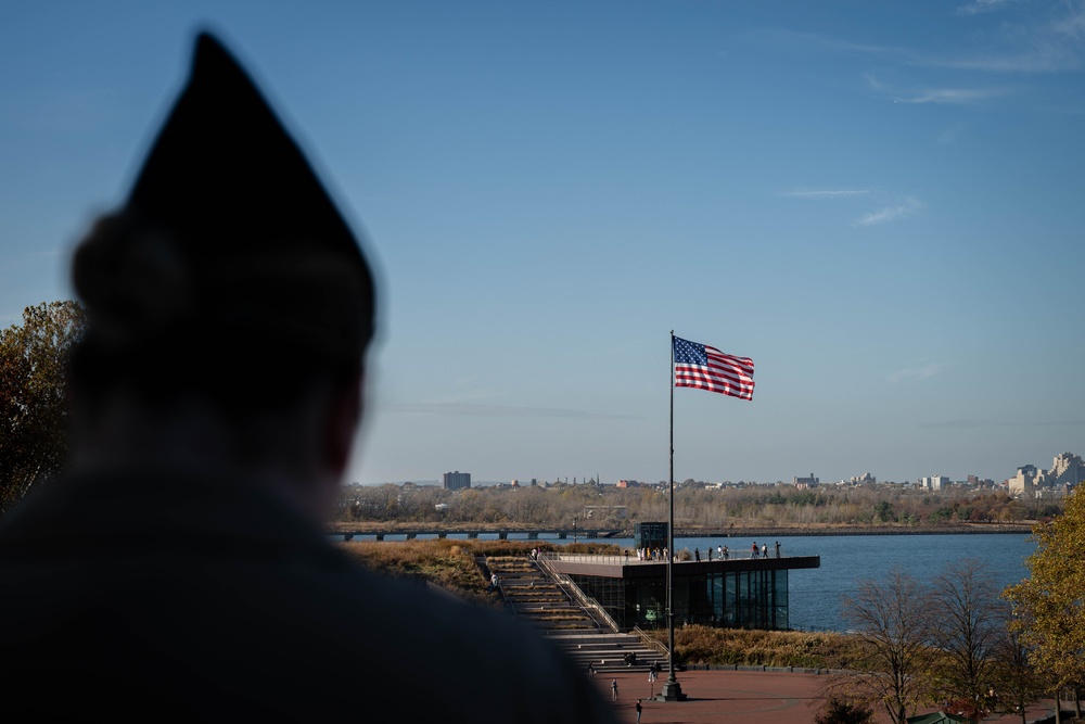 Sailors with USS Basilone DDG 122 Tour Statue of Liberty