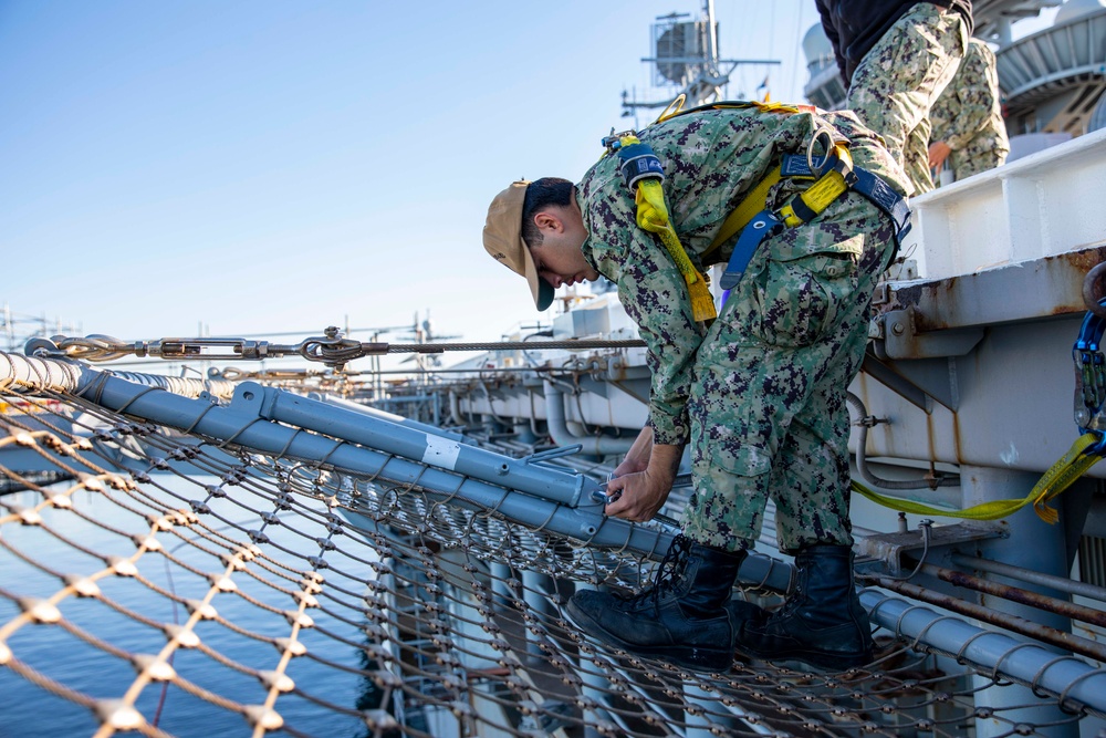 Island Flight Deck Maintenance