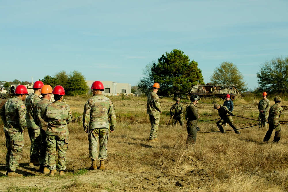 CSM Raymond S. Harris visits CASCOM