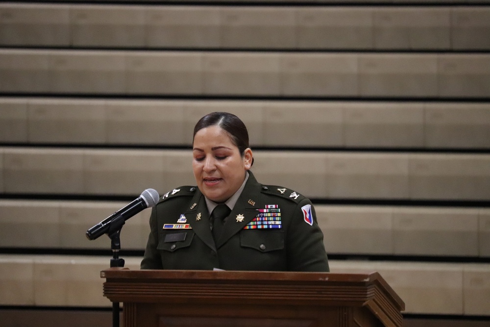 Fort McCoy Garrison Commander Col Sheyla Baez spends Veterans Day with Sparta Community