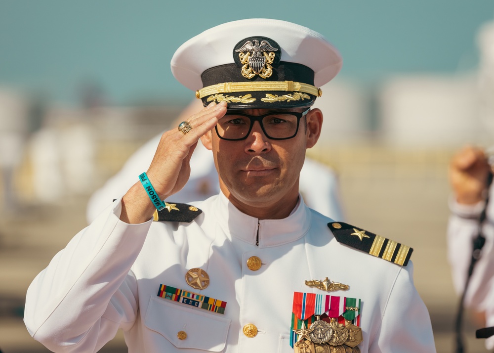 DVIDS - Images - USS Mason (DDG 87) Holds Change of Command Ceremony at ...