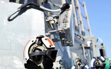 USS Winston S. Churchill Conducts Flight Operations