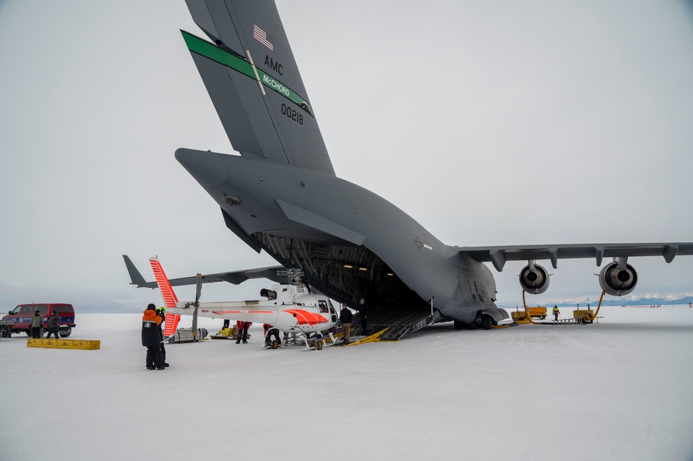 Antarctic Airlift: Christchurch gateway to Antarctica