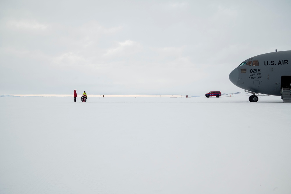 Antarctic Airlift: Christchurch gateway to Antarctica