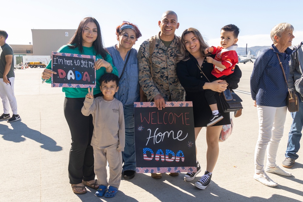 Welcome Home, Marines of HMLA-367