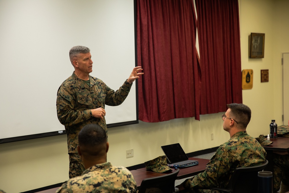 Commanding General Visits Staff Non-Commissioned Officer Academy