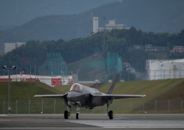 Keen Sword 25: F-35A Lightning II Aircraft from JASDF Conduct Flight Operations at MCAS Iwakuni