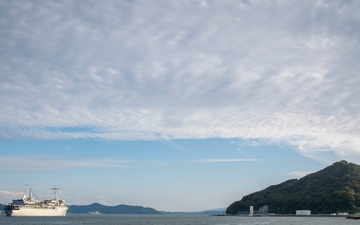 USS Frank Cable Departs Sasebo, Japan