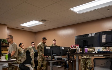 18WG practices ops under simulated network outage