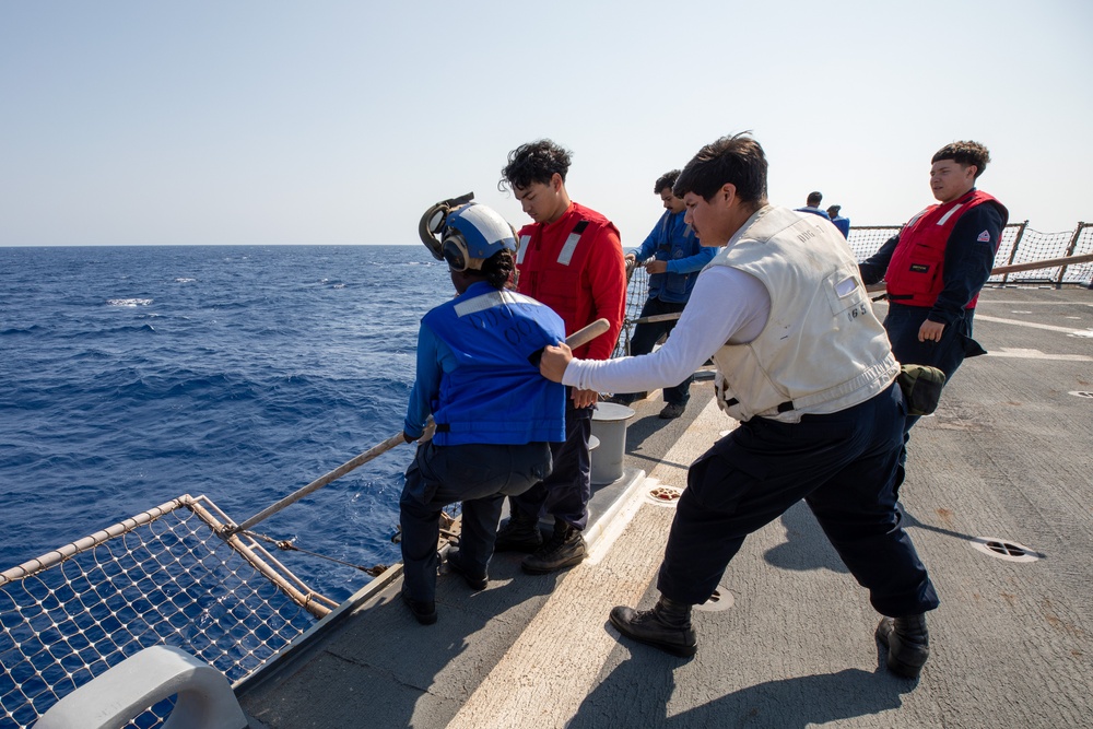 Vertical Replenishment Aboard the USS Cole