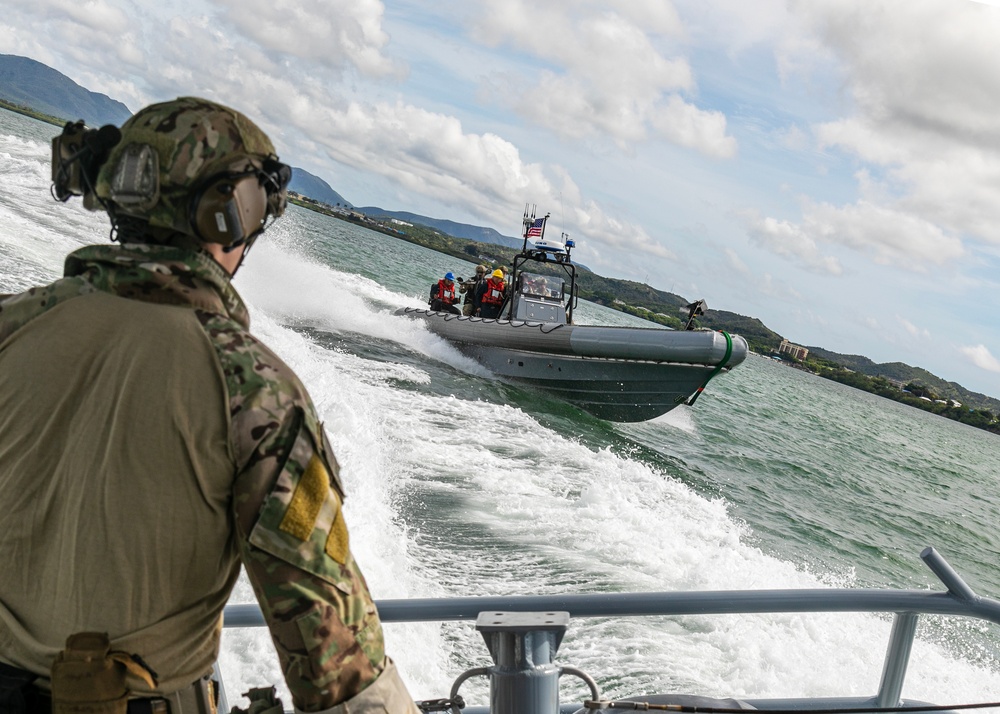 NSGB Trains with USCG