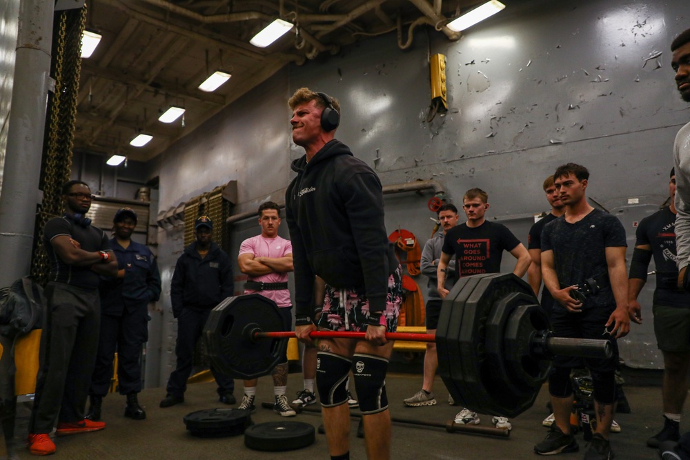 Marines and Sailors with the WSPARG-24th MEU (SOC) Participates in a Lifting Competition Aboard the USS Oak Hill (LSD 51)