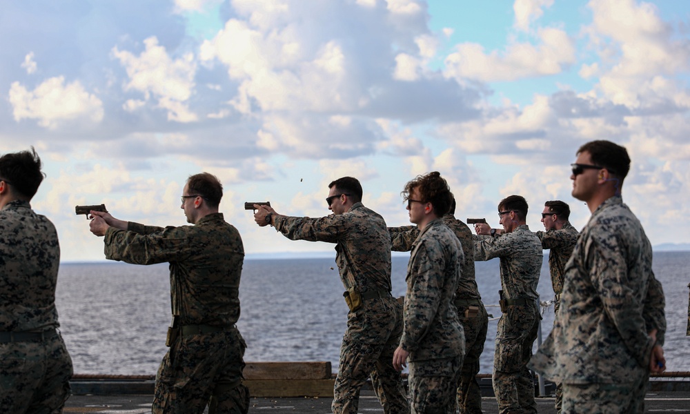 24th MEU (SOC) Conducts Small Arms Qualifications Aboard the USS Oak Hill (LSD 51)