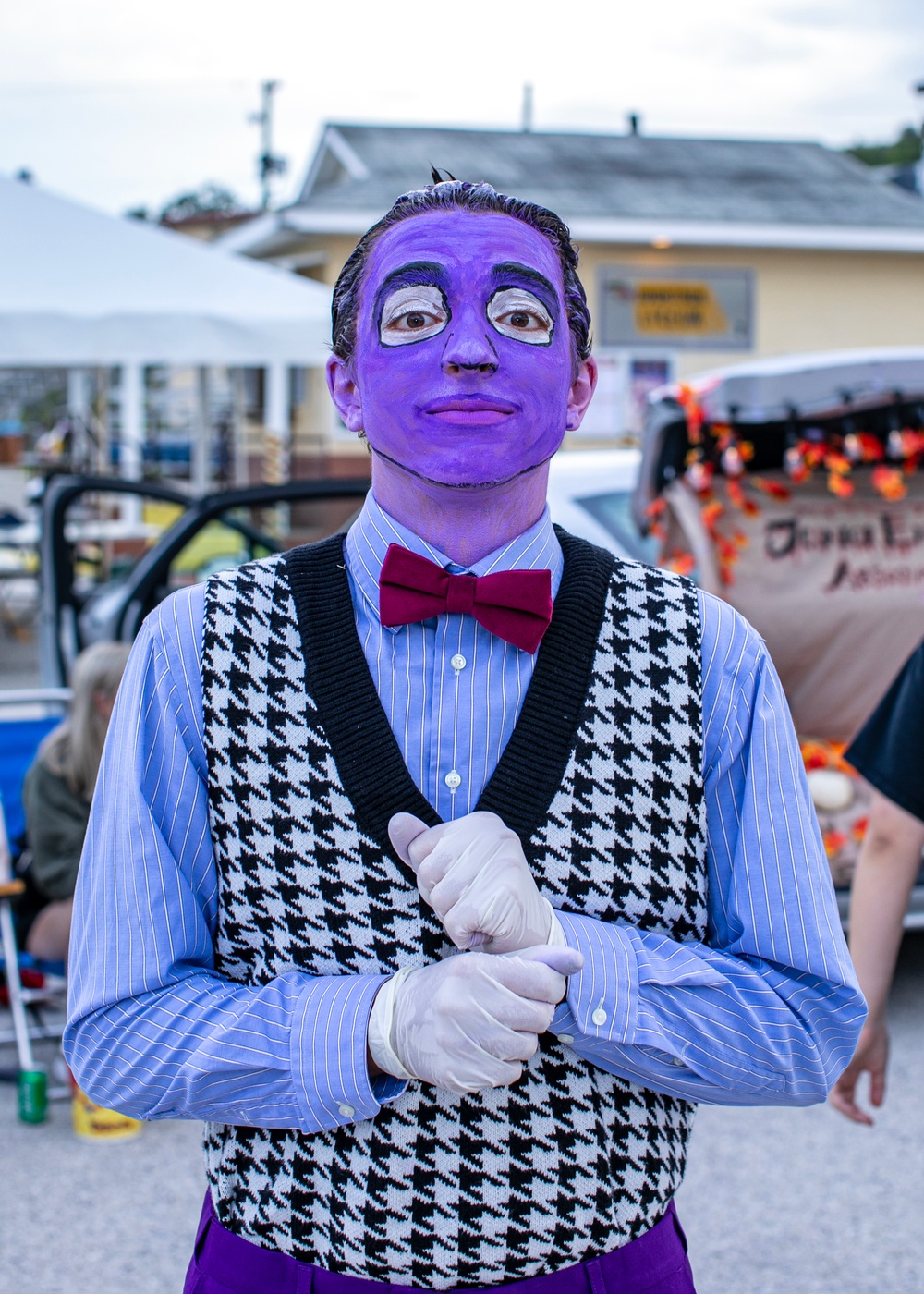 NSGB MWR Hosts Truck-or-Treat