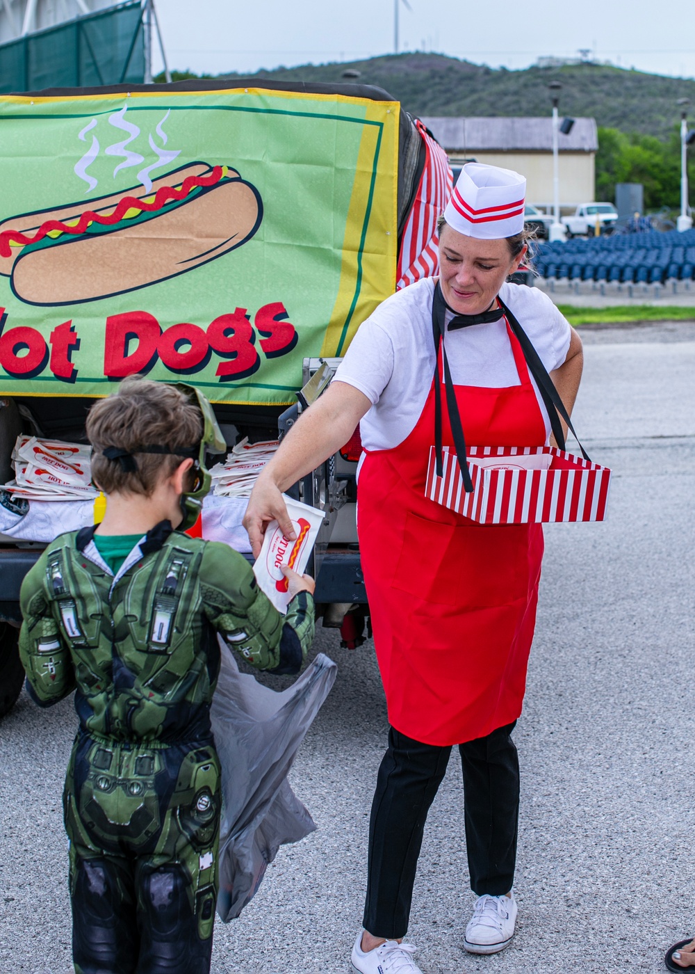 NSGB MWR Hosts Truck-or-Treat