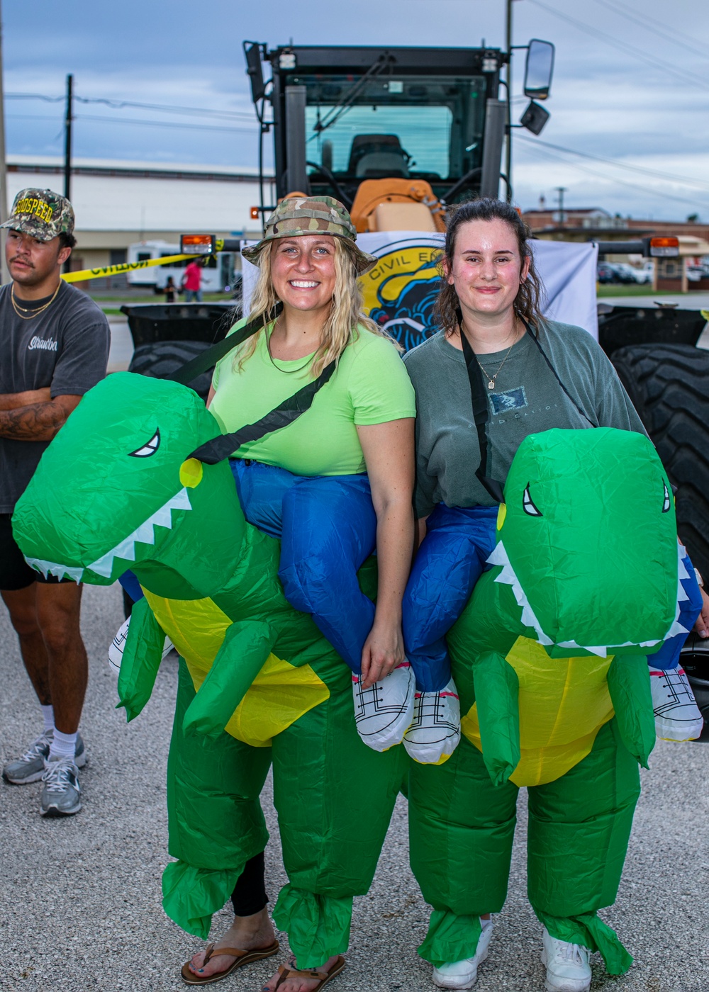 NSGB MWR Hosts Truck-or-Treat