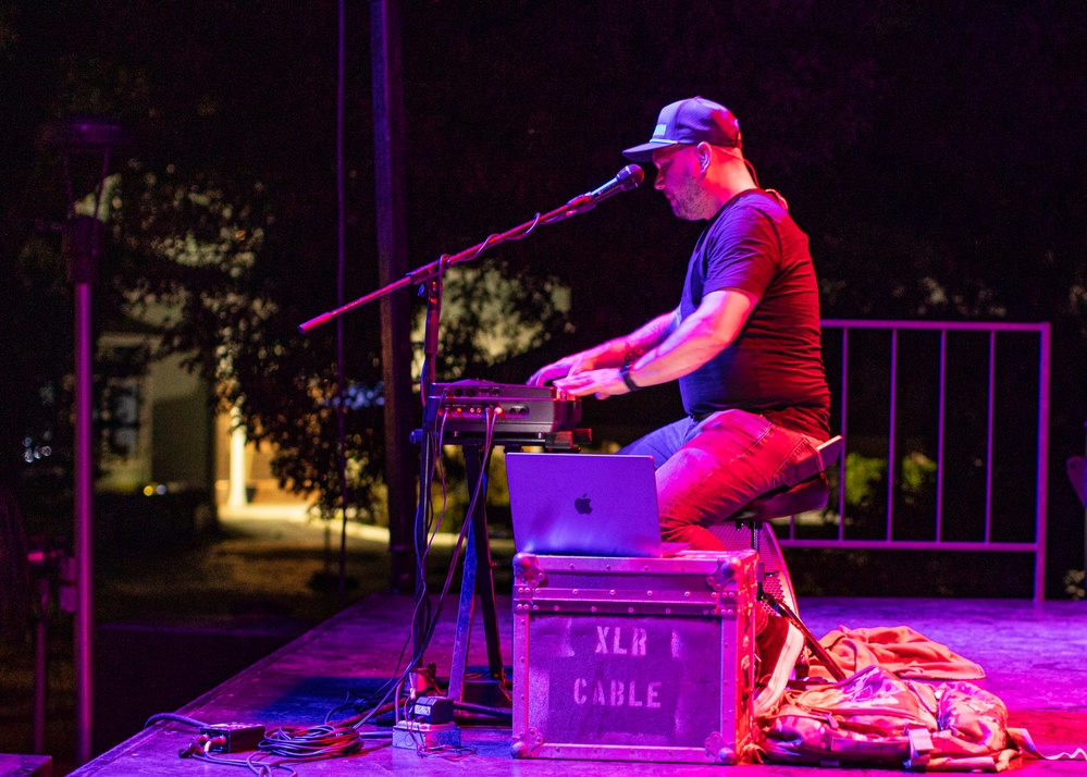 NSGB MWR Hosts The White Keys for concert at the Tiki Bar