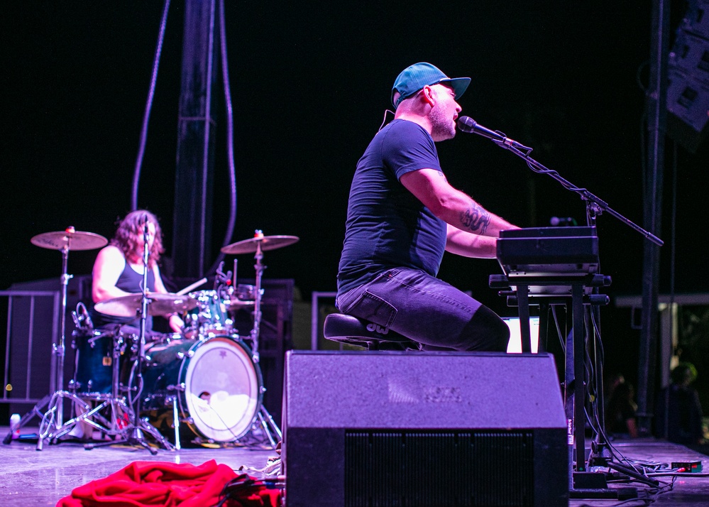 NSGB MWR Hosts The White Keys for concert at the Tiki Bar