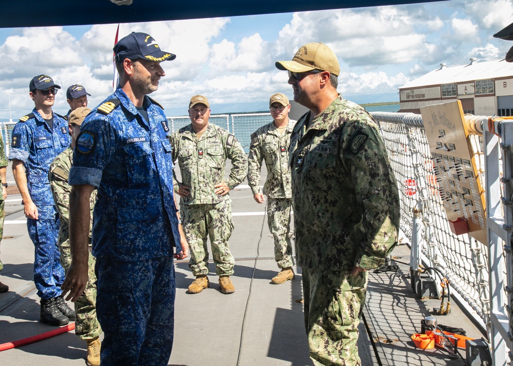 NSGB Sailors Tour Dutch Ship