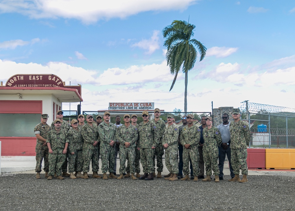 GM1 Mota Reenlists at NE Gate