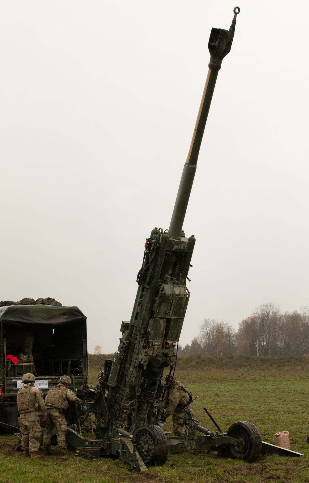 U.S. Soldiers emplace and prepare for Dynamic Front 25 live fire