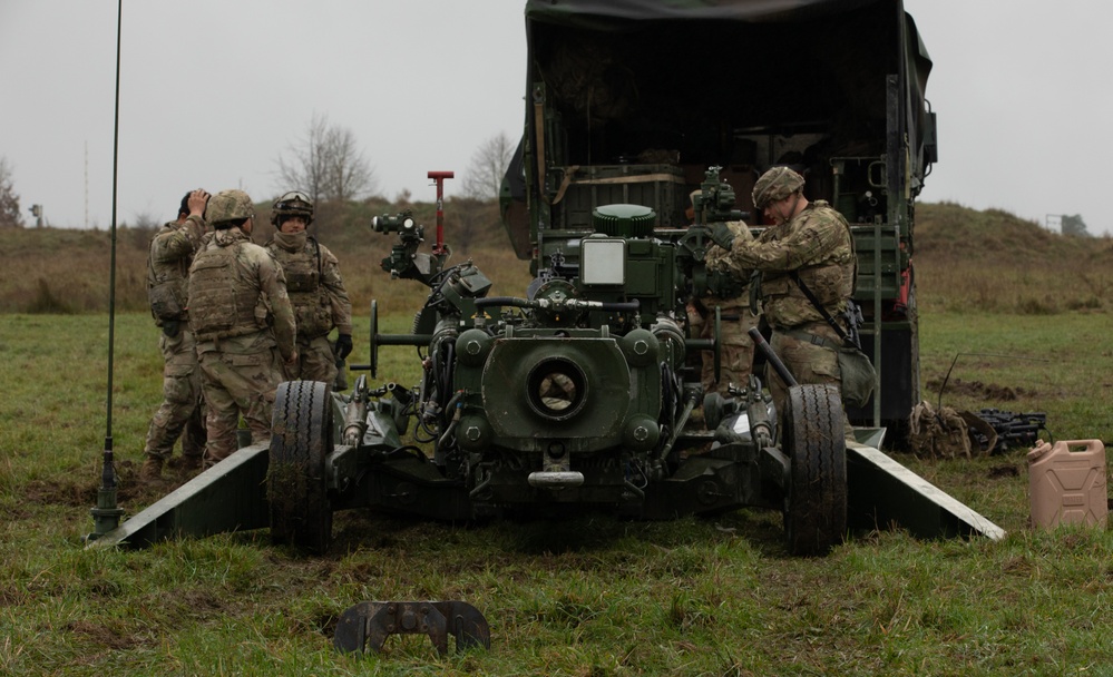 U.S. Soldiers emplace and prepare for Dynamic Front 25 live fire