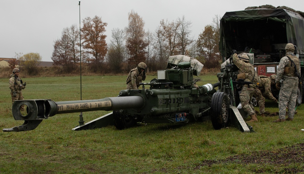 U.S. Soldiers emplace and prepare for Dynamic Front 25 live fire