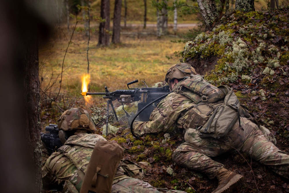 Estonian division commander observes 10th Mtn. Div. live fire exercise