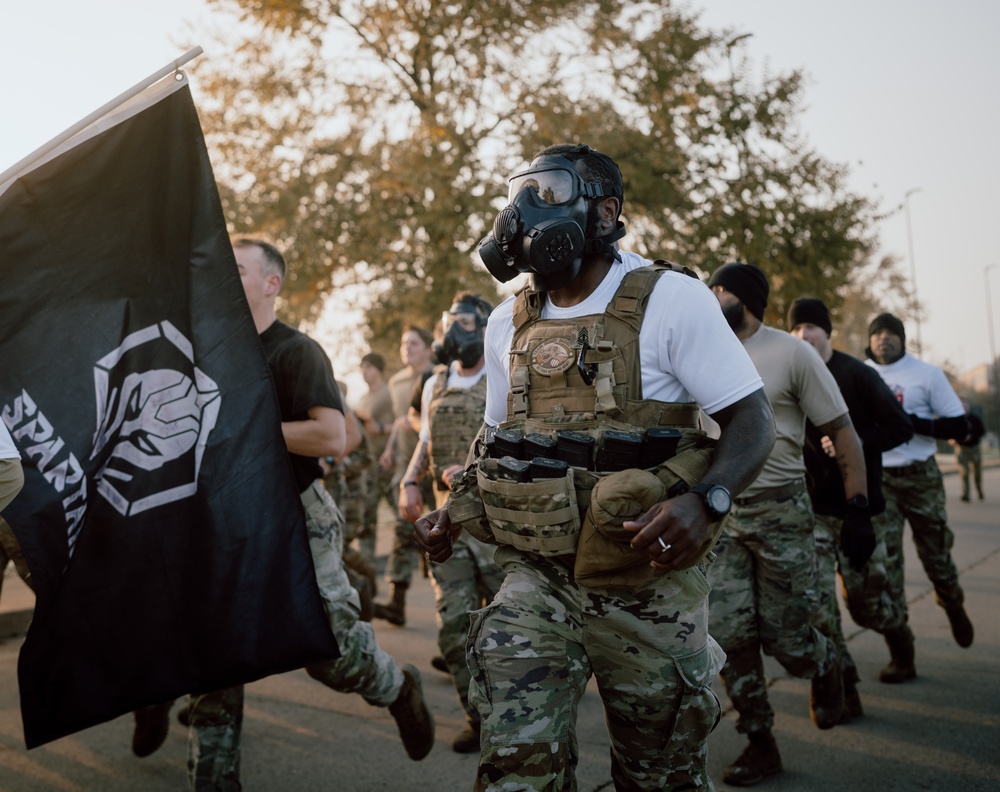 Sky Soldiers participate in Flag Day 5K in memory of 1st Lt. Derek Hines