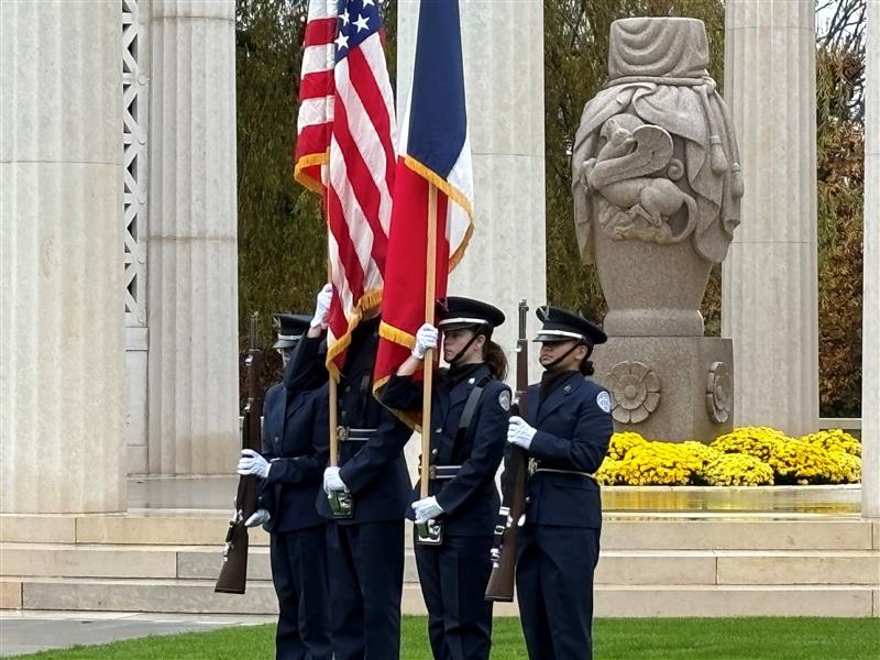 Ramstein High School JROTC cadets pay tribute to Veterans at historic sites in France