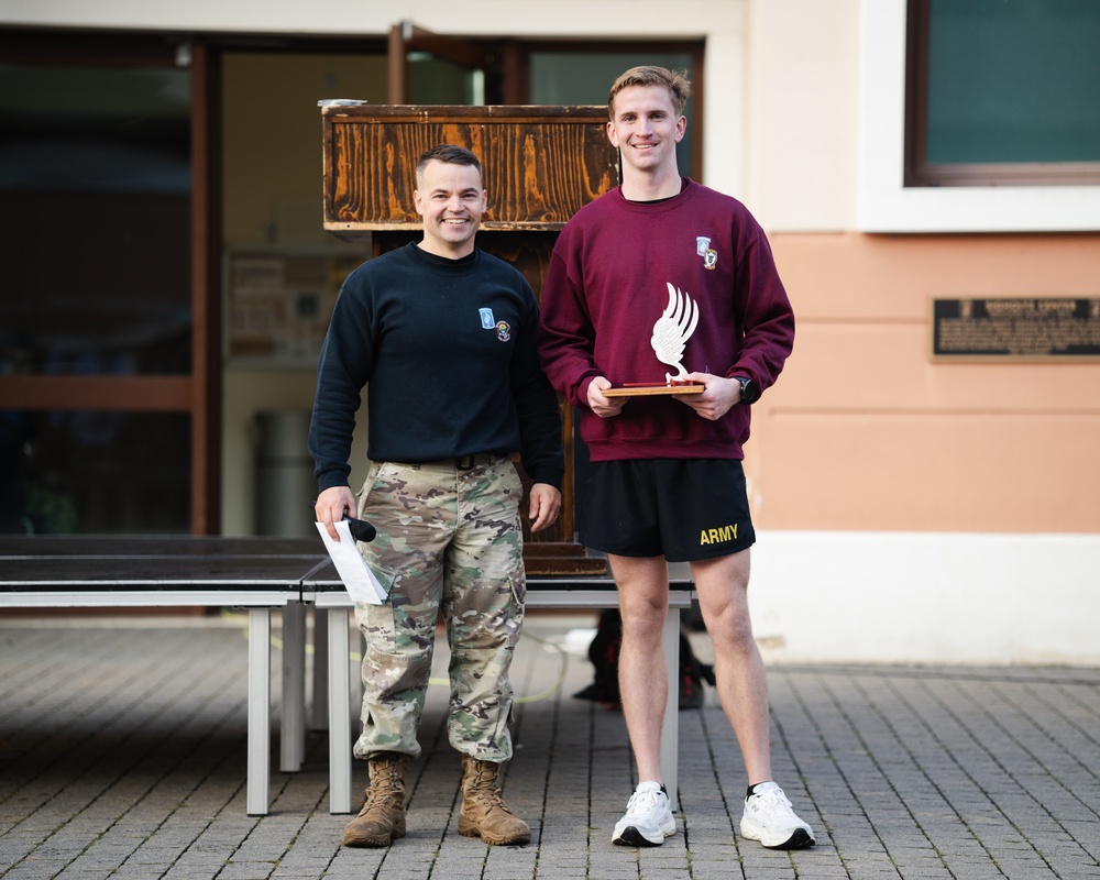 Sky Soldiers participate in Flag Day 5K in memory of 1st Lt. Derek Hines