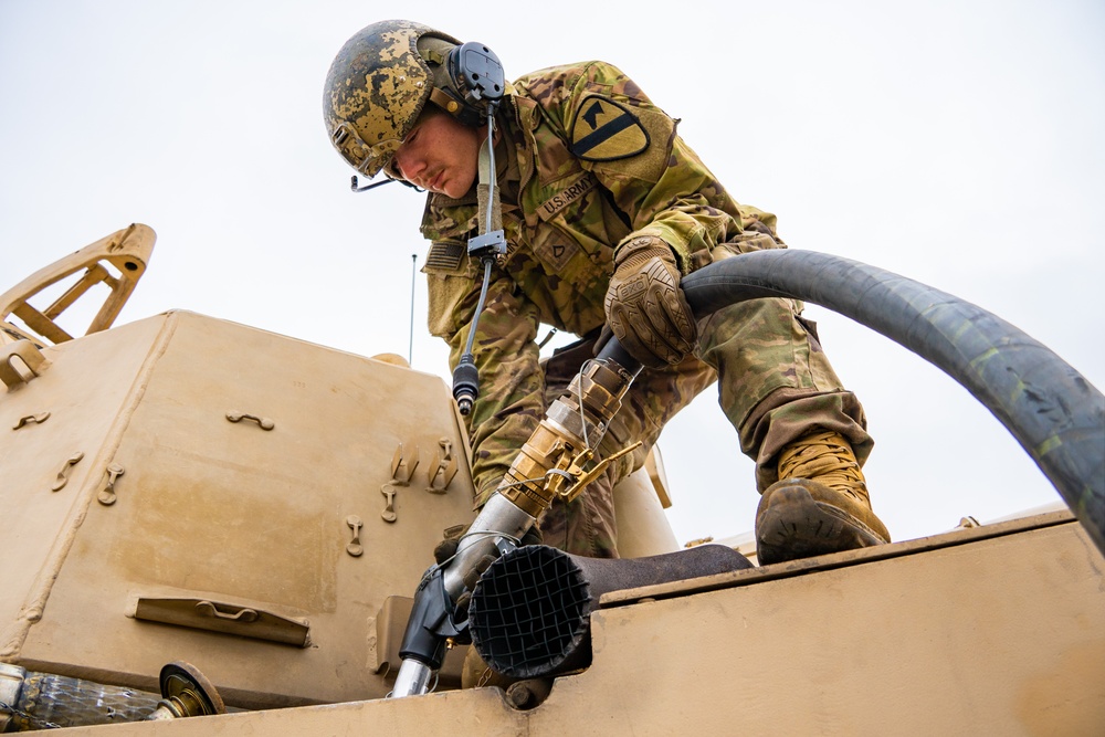 Troopers of 1st Battalion 82nd Field Artillery Regiment prepare for their role in Dynamic Front