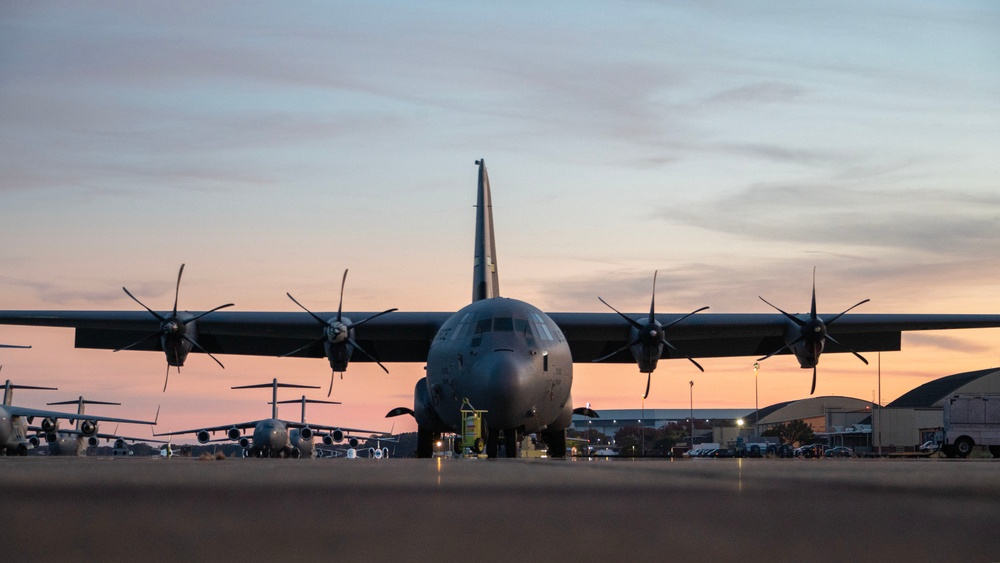 19 AW Herk visits JBA