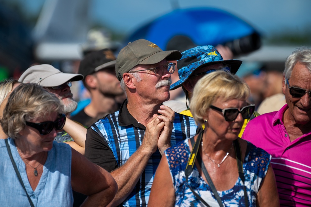 The F-16 Viper Demonstration Team performs at the 2024 Stuart Airshow