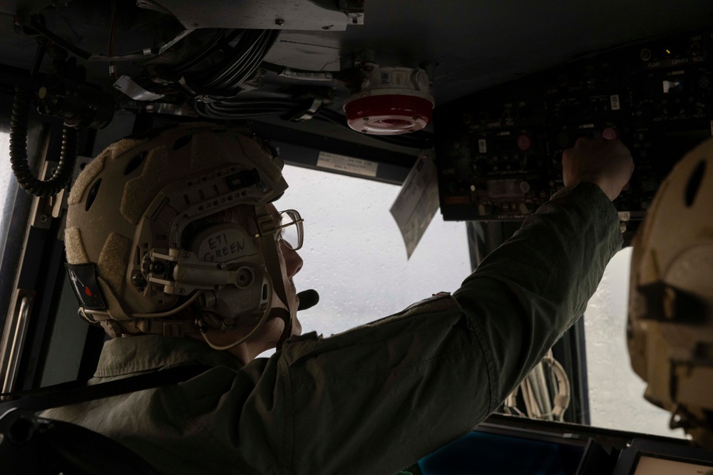 Sailors Conduct LCAC Operations