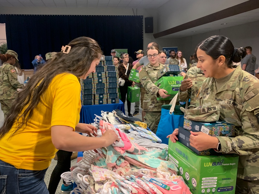 Fort Campbell Mothers to Be Receive Baby Shower