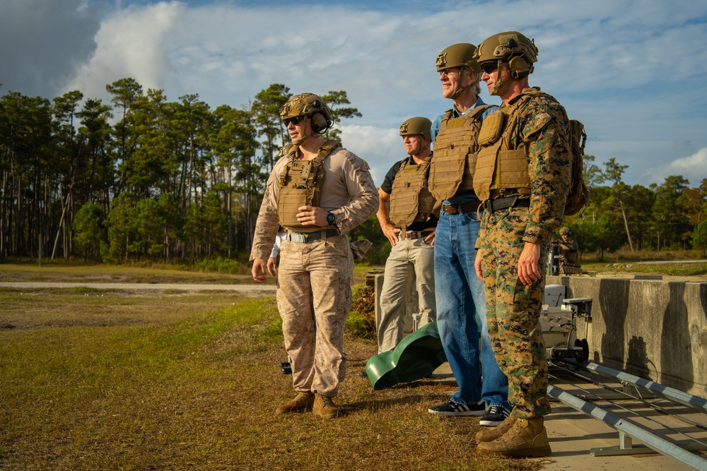 Matthew Modine Visits Infantry Training Battalion