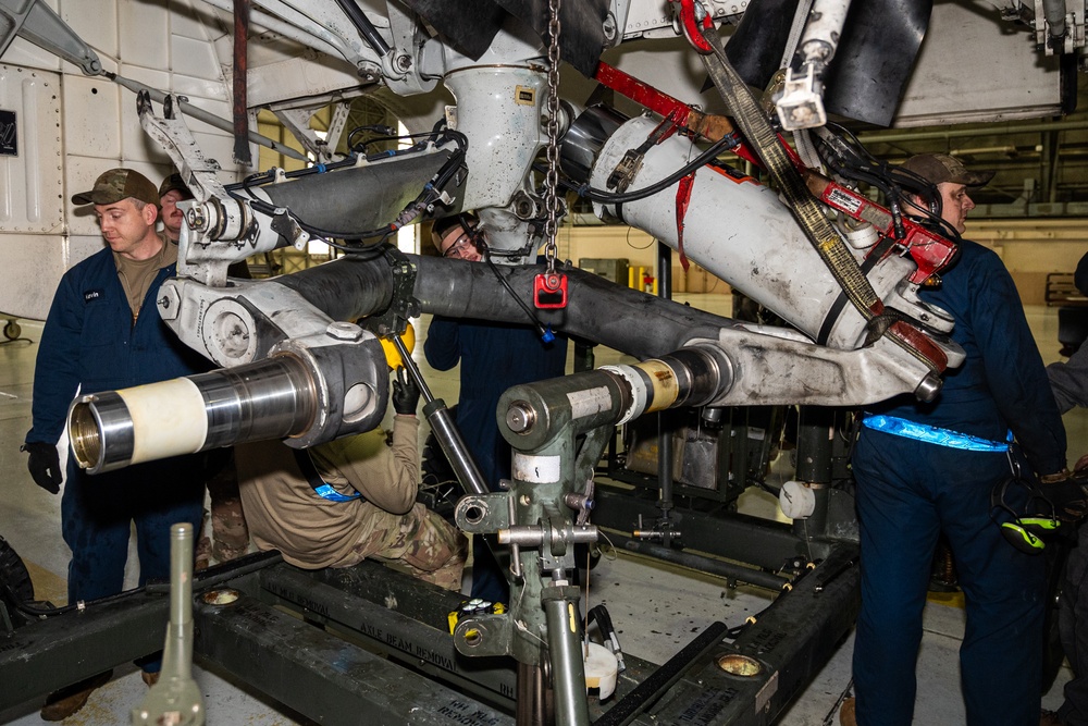 62d MXG Airmen replace C-17 main landing gear axle