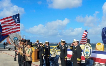 USS Charleston (LCS 18) Conducts Change of Command Ceremony